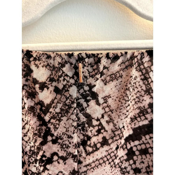Misa Los Angeles Kesara Snake Skin Print Blouse Size S - Picture 8 of 10